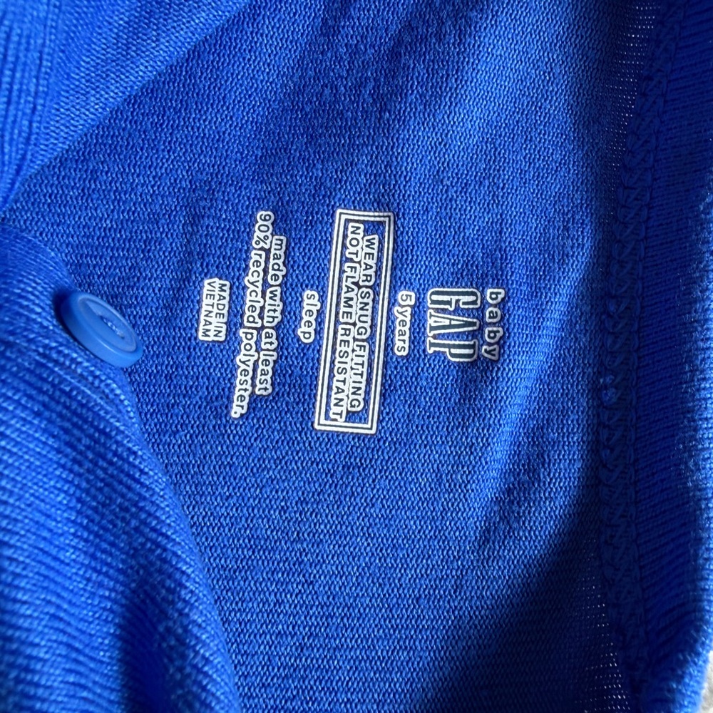 4 GAP Kids Super Soft Pajamas - Picture 8 of 13